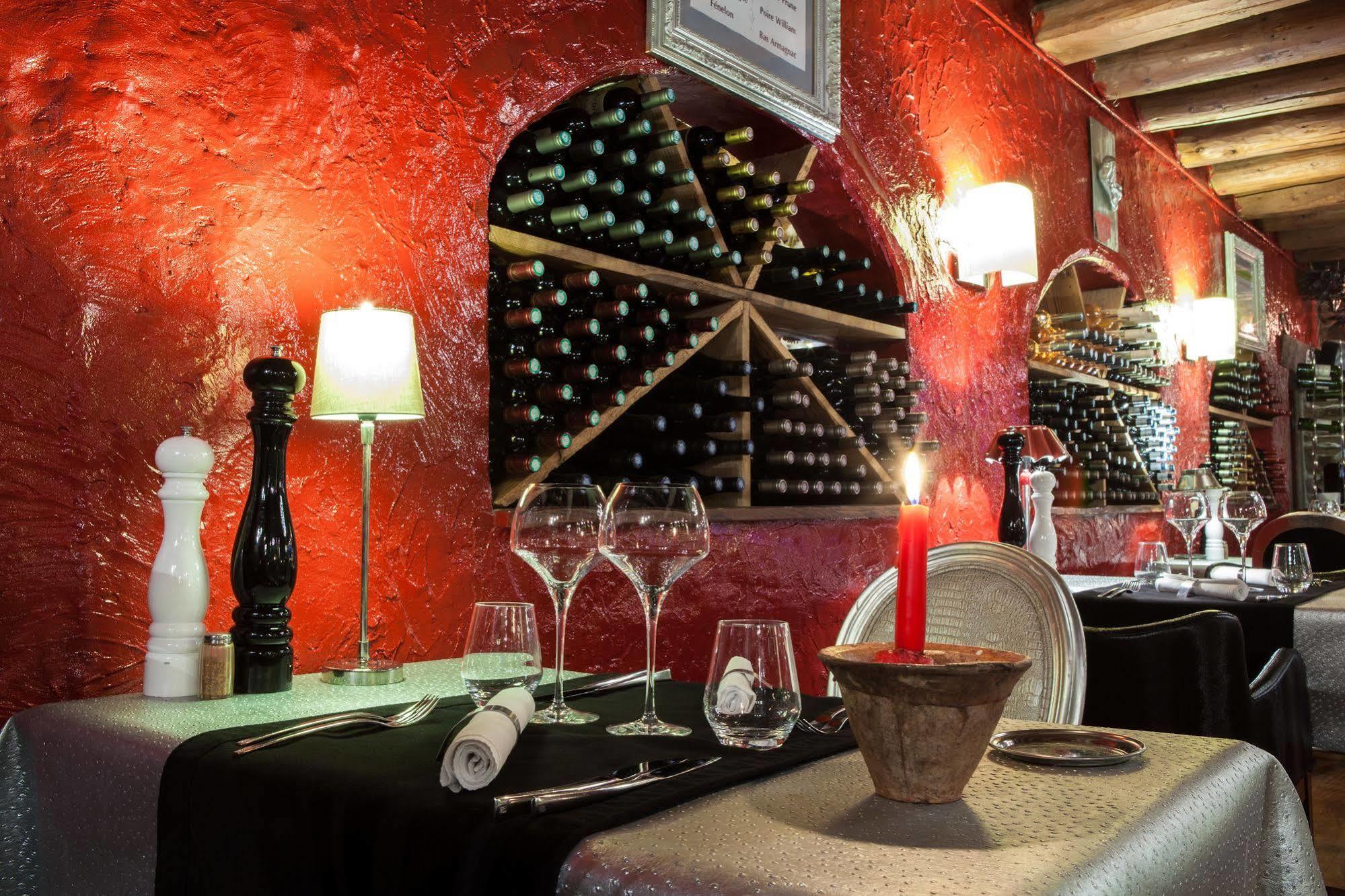 Auberge De Maison Rouge Vetraz-Monthoux Luaran gambar