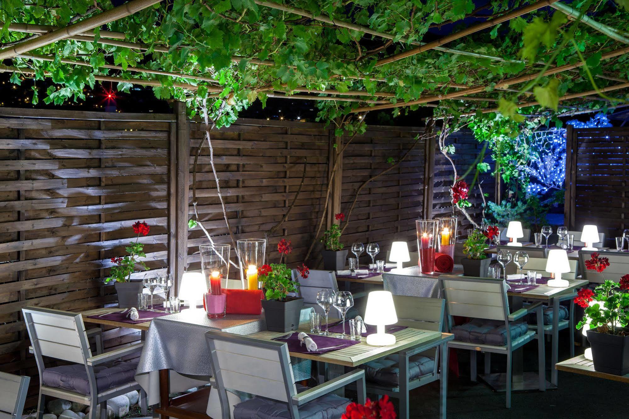 Auberge De Maison Rouge Vetraz-Monthoux Luaran gambar